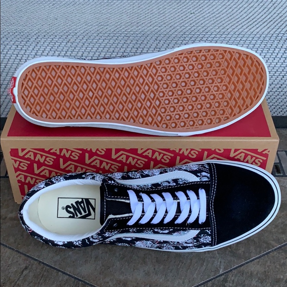 ••VANS OLD SKOOL FLASH SKULLS MULTI/TRWHT MEN’S - Picture 3 of 16